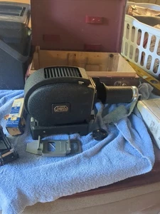 Ernst Leitz Wetzlar 35mm Slide Projector w/Leitz Hektor lens - Picture 1 of 12