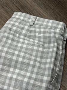 Nike Dri Fit Golf Gray Plaid 11” Inseam Shorts Cotton Men’s Size 36 Lightweight - Picture 1 of 6