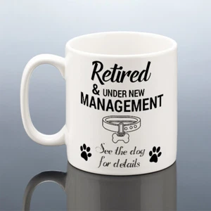 TAZA DE RETIRO Perro Dueño Jubilación Regalo Él Sus Hombres Retirado Salida Copa de Trabajo - Imagen 1 de 3