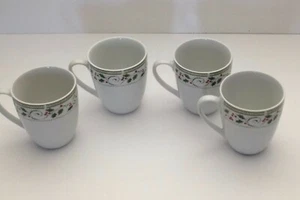 (04) Taza de café alta Gibson Everyday Christmas - Imagen 1 de 4