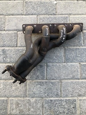 BMW E36 M42 4-Cyl Exhaust Manifold E36 318i M42+318is M42+318ti M42 RH Drive Car Foto 1 de 4