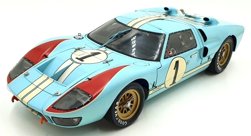 Exoto 1/10 Scale Diecast 10011 - Ford GT40 MKII 1966 #1 K.Miles - Blue/Red - Image 1 of 4