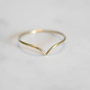 14k Gold Thin Chevron Ring. Stackable, Mimimalistic. SIZE: 5, 6, 7, 8 - Picture 1 of 1