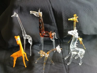 Lote de seis estatuillas de jirafa de vidrio soplado a mano vintage de 6 piezas como nuevas Foto 1 de 4
