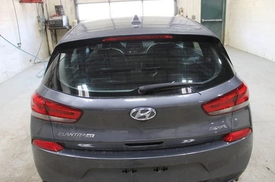 Lâmpadas traseiras de LED para porta-malas/escotilha/porta traseira Hatchback GT compatíveis com 18 ELANTRA 3026472 - Imagem 1 de 4