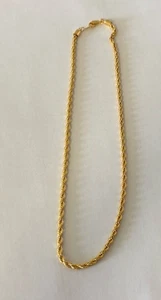 Classic Beautiful Rope Style 16” Chain Gold Tone Shining Necklace - Picture 1 of 3