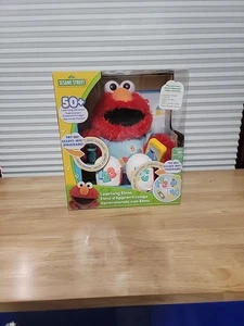 Sesame Street Play & Learn Learning Elmo Plush with Sound NIB - Picture 1 of 4
