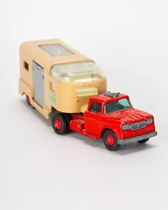 Vintage Matchbox Kingsize No. k-18 Articulated Horse Van by Lensey Ascot stables - Picture 1 of 13