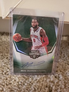 Andre Drummond 2015-16 PANINI TOTALLY CERTIFIED MIRROR GREEN AUTO 03/05