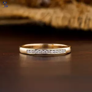 Anillo de diamantes cultivados en laboratorio con montura de canal de corte redondo de 0,20 TCW - Imagen 1 de 4
