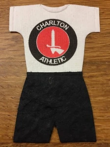 Craft Clearout 10 x Mulberry KIT CALCIO Team Toppers CHARLTON ATHLETIC FC NUOVO CON SCATOLA - Foto 1 di 1