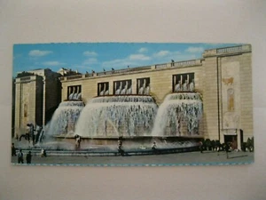 POSTAL PORTUGAL LISBOA VINTAGE~FUENTE MONUMENTAL~SIN USAR - Imagen 1 de 3