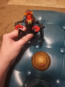 McDonalds Schatzplanet Mr. Scroop Spielzeug mit Puzzleteil (ohne Ton oder Papier) - Bild 1 von 5