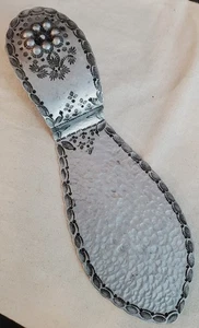 VINTAGE NAVAJO AIRCRAFT ALUMINUM CAKE PIE SERVER GREAT STAMPWORK vafo - Picture 1 of 7