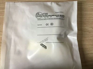 IIT202 1PC NEW efector proximity switch - Picture 1 of 2
