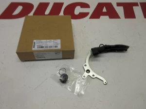 Ducati chainguard anti rotation kit Panigale 1199 1199S 69927291A - Picture 1 of 3