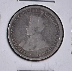 Roughly the Size of a Dime 1920 Great Britain 6 Pence World Silver Coin ~ *L497 - Picture 1 of 3