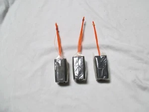 ATHLETIC SPECIALTIES WHISKER STYLE BASE PLUG (ORANGE WHISKERS (SET OF 3) - Imagen 1 de 2