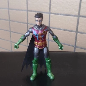 DC Spin Master The Caped Crusader robin Action Figure 3.75" - Picture 1 of 6