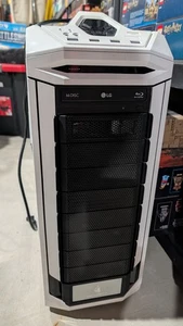 Stryker Gaming PC Intel Core Nvidia GTX 1070 850W PSU 32gb RAM 1TB SSD - Picture 1 of 8