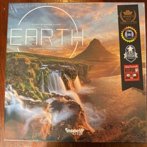 Earth: Inside Up Games Board Games Brand New - Picture 1 of 2