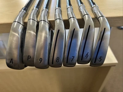 Juego de hierros Taylormade Stealth 5-AW Ventus rojo/negro 5-A Senior Flex grafito Foto 1 de 4