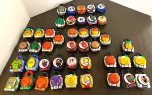 Semi Kamen Rider Gaim Lock - molti sfusi - funzionanti confermati Bandai - Foto 1 di 17