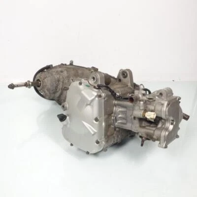 Bloc moteur origine pour Scooter Yamaha 125 Xmax 2006 à 2009 E384E / 1B9 - Photo 1/4