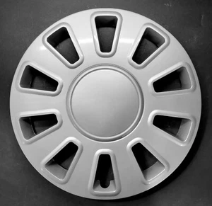One Wheel Cover Hubcap Fits 2006-2011 Ford Crown Victoria 17" Silver 433-17S - Picture 1 of 4