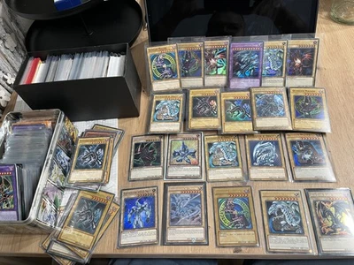 ✅ 50 YuGiOh Karten Sammlung Garantiert 10 Holo / Rare Karten dabei  - Bild 1 von 4