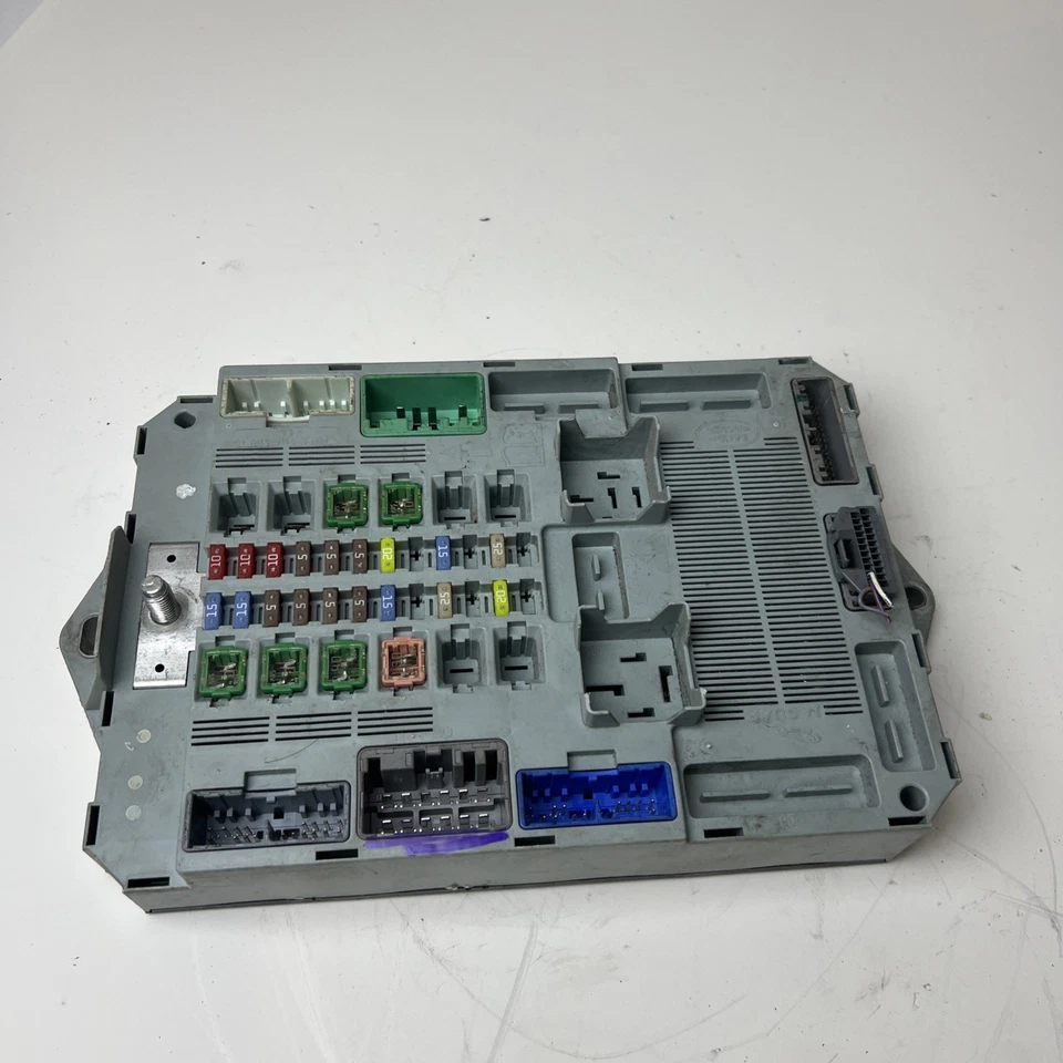 2015 JAGUAR XF BODY CONTROL MODULE BCM FUSE BOX DX23-14D628-AG OEM - Изображение 1 из 4