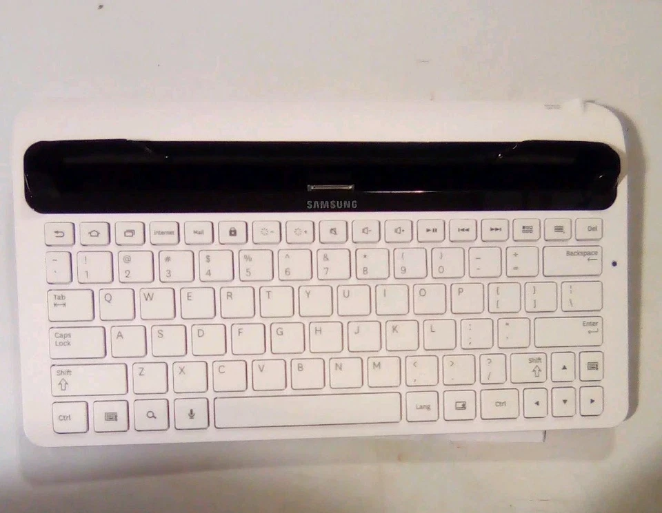 Estación de Acoplamiento Teclado Tablet Samsung Galaxy TAB 10.1 SOLO Nuevo Sin Caja  Foto 1 de 2