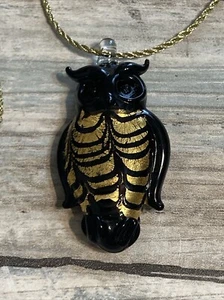 YUMMI OWL Blown Glass Necklace Made in Italy 24K gold Paint Black - Picture 1 of 9