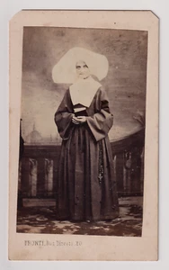 Brazil CDV Fronti à Rio de Janeiro -Une religieuse missionnaire- Vintage c.1865 - Bild 1 von 2
