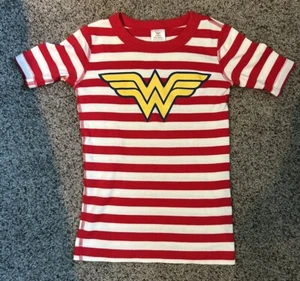 Hanna Andersson Kids Wonder Woman PJ Top Size 8 130cm Hannah Anderson Girls! - Picture 1 of 3