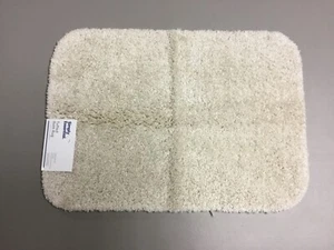 NWT Simply Essential 17” x 24” Bathroom Rug Sandshell (Light Beige)#254W - Picture 1 of 2
