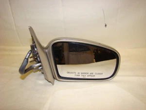 New GM Right Electric Outside Mirror OEM 22683152 - Picture 1 of 1