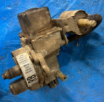 81-83 CHEVY OLDS PONTIAC RESUME CRUISE CONTROL TRANSDUCER 25030560 FREE SHIP L4 - Image 1 of 4