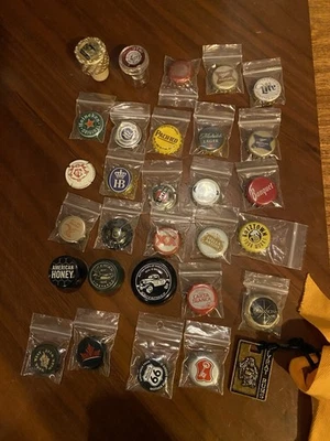 Tapas de botellas de cerveza/licor/soda: lote de 30, todas en excelente estado-ver fotos Foto 1 de 4