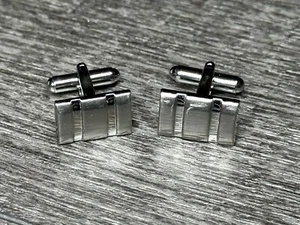 Kenneth Cole Men’s Cuff Links Silver o/s - Picture 1 of 7