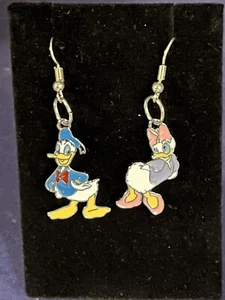Donald & Daisy Duck Enamel on Silver Tone Metal French Wire Earrings - Picture 1 of 2