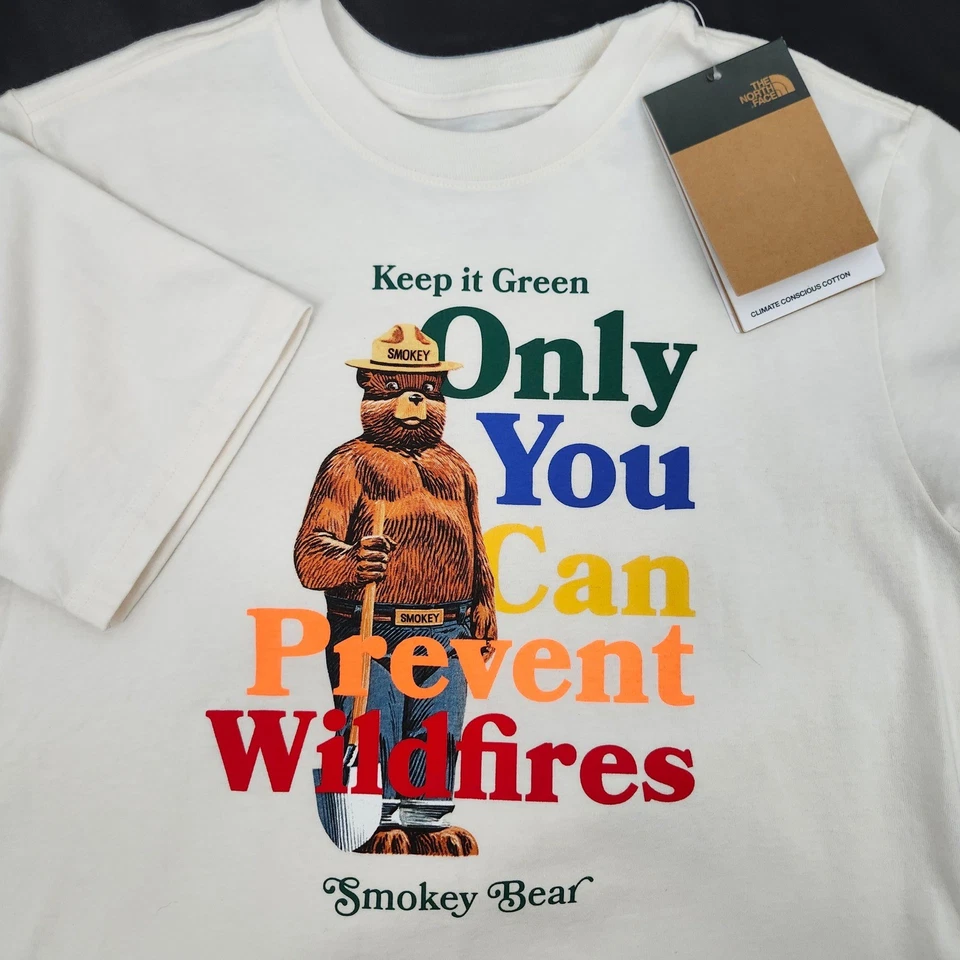 Camiseta The North Face X Smokey Bear Nueva con Etiquetas Keep it Verde Gráfico Niños M (10) Foto 1 de 4