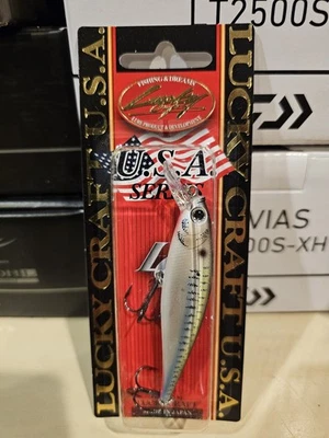 Puntero Lucky Craft 78SP 3 1/8" suspensión Live Threadfin Shad Foto 1 de 2
