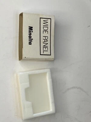 Genuine NOS Minolta Wide Panel Diffuser for Minolta 200 Flash - Image 1 of 2