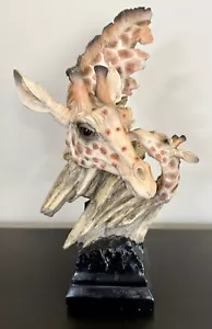 Giraffe Mother and Baby Decorative Heads 15" tall Bust Statue Wildlife Figurine - Picture 1 of 4