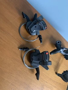 Shimano Xtr SL-M951 8 Speed Shifters  - Picture 1 of 5