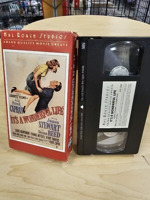 It's a Wonderful Life In Color Hal Roach Studios Film Classics VHS 1985 - Image 1 of 2