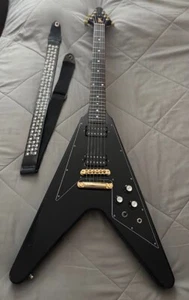 2007 Gibson Flying V Electric Guitar Black w/case w/strap MADE IN USA - Picture 1 of 16