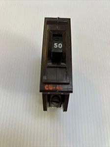 WADSWORTH 50 AMP  SINGLE POLE 120 VOLT CIRCUIT BREAKER METAL FEET TESTED - Picture 1 of 4