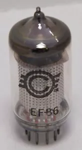 Winged C Svetlana EF86 tubo valvola preamplificatore audio - Foto 1 di 4